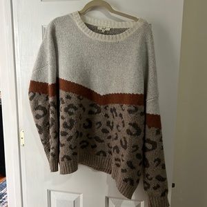 Adorable sweater size medium! Brand Easel